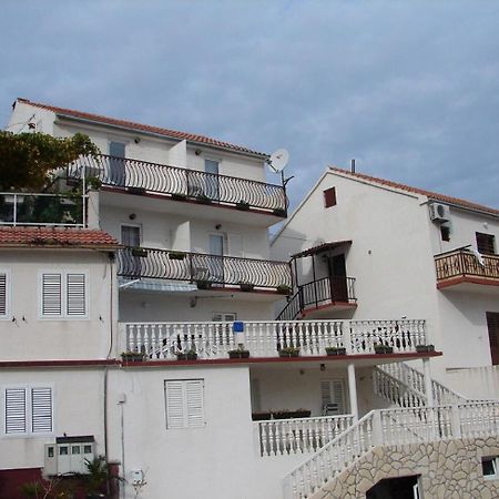 Apartments Mato Vis Dış mekan fotoğraf