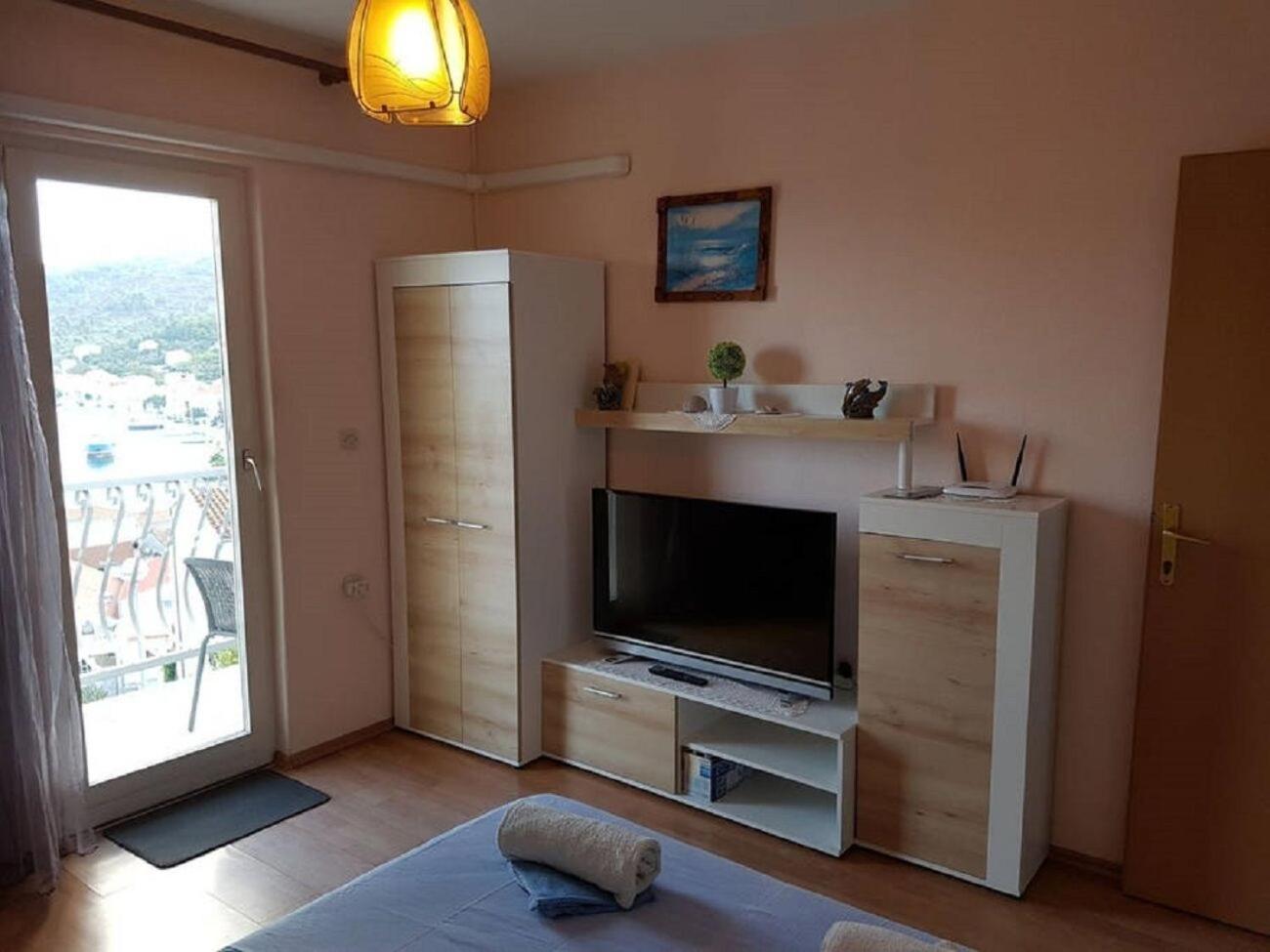 Apartments Mato Vis Dış mekan fotoğraf