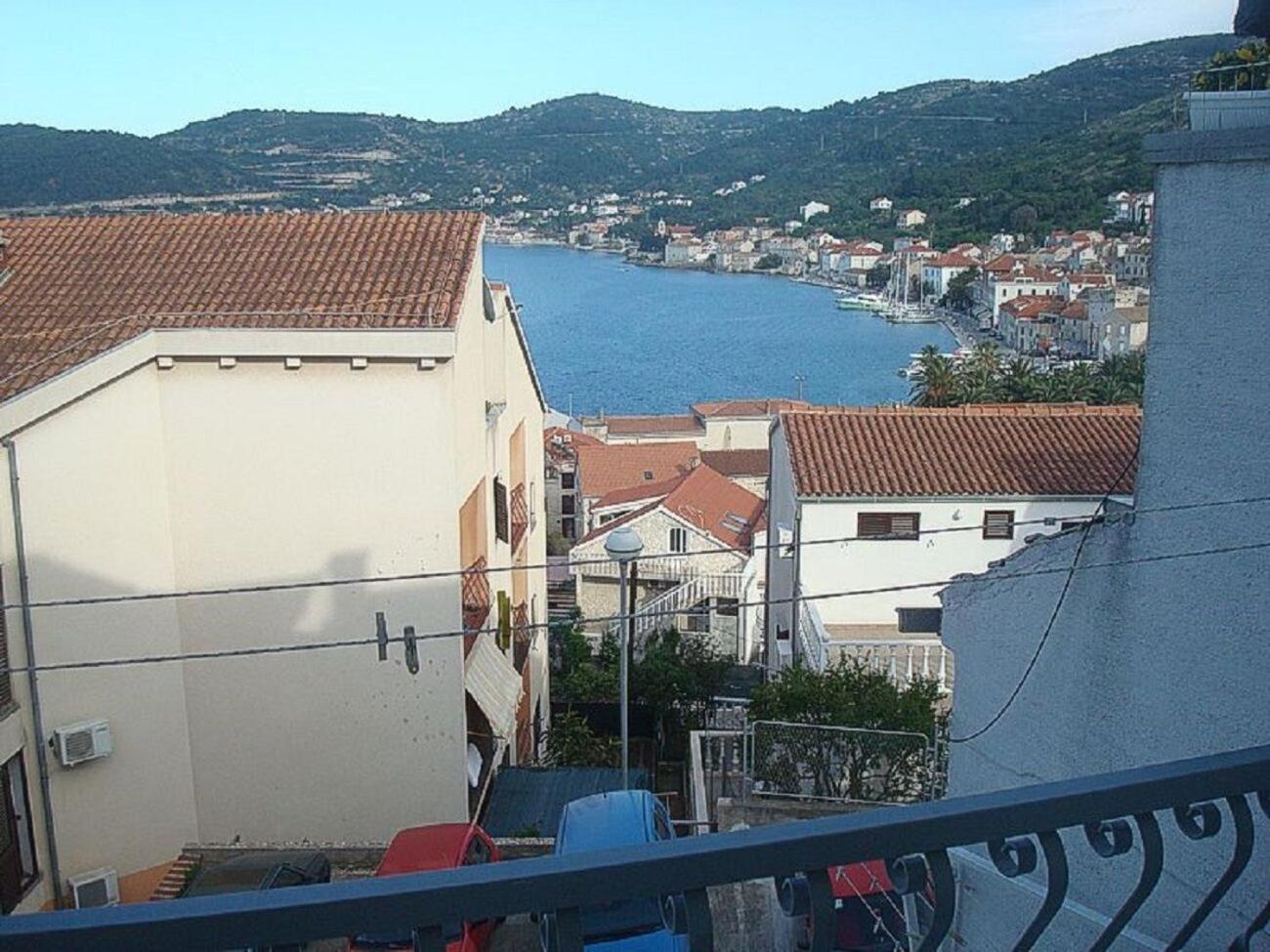 Apartments Mato Vis Dış mekan fotoğraf