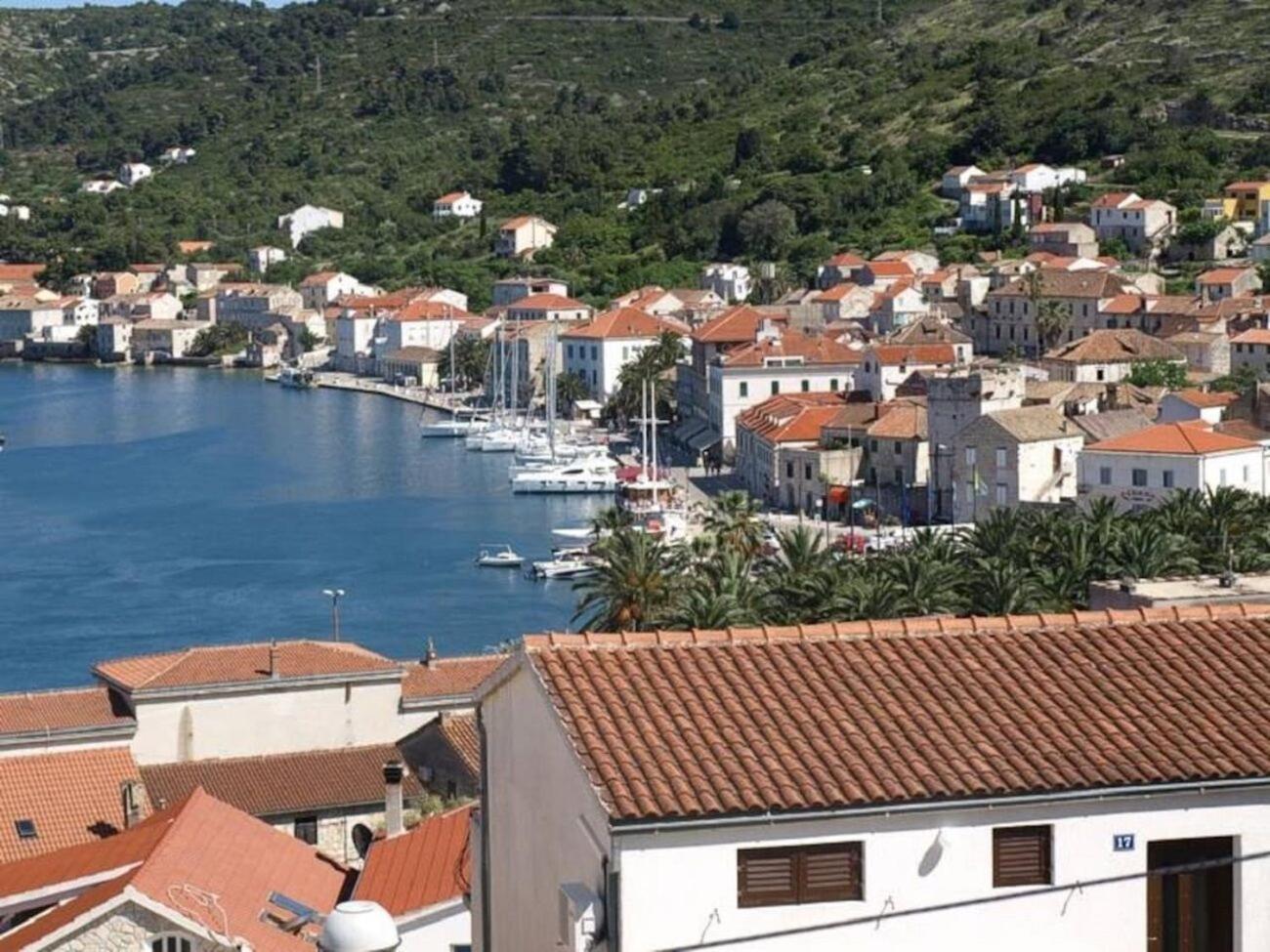 Apartments Mato Vis Dış mekan fotoğraf
