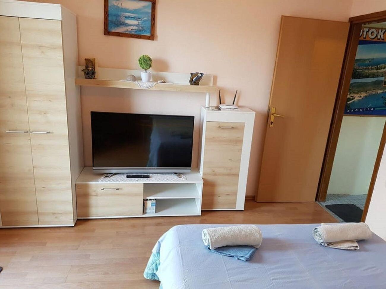 Apartments Mato Vis Dış mekan fotoğraf